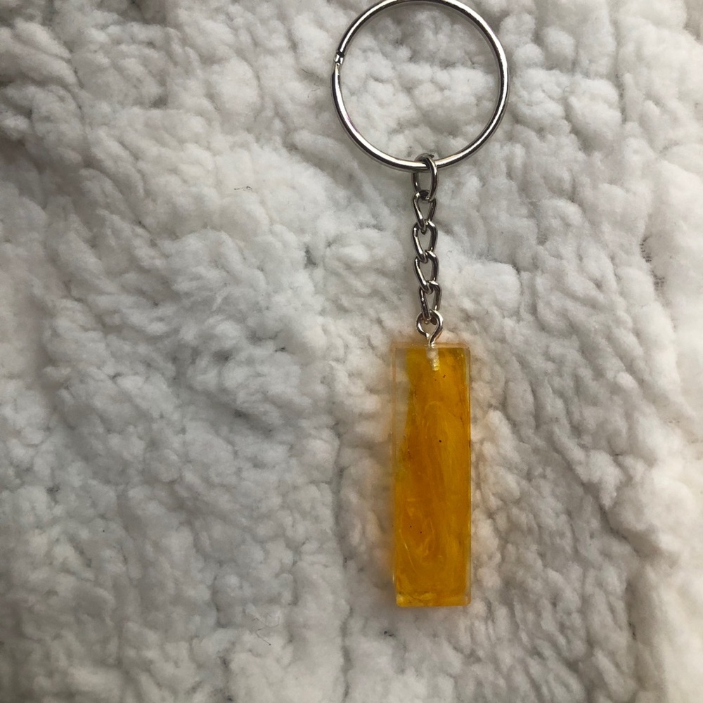 Letter I keychain!!